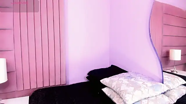 CALLMEATENEA live