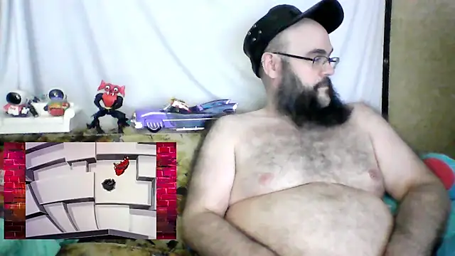 BriTheTopBear live