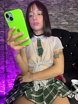 Mia_fiire live