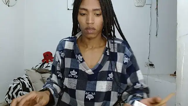 angelamarie1 live