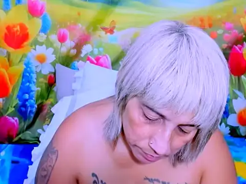 indianroxy live