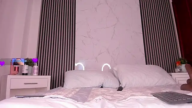 EthaanCox live