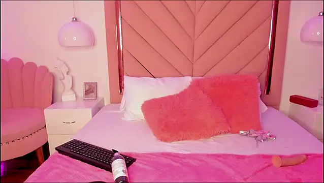 Loliita_Brown live