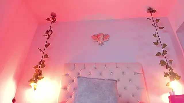 charlotte_collins2_ live