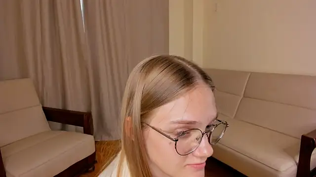 FemMantis live