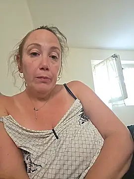 Wisie_Cutie live