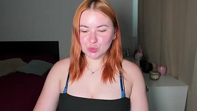LAYLAxSTAR live