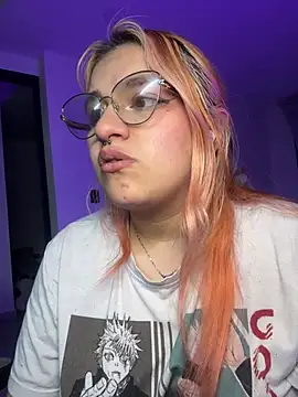 Sophia_Weest99 live