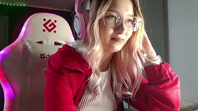 FunnyLila live