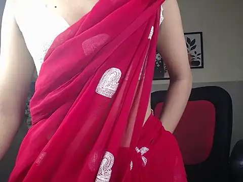 Xo_maya live