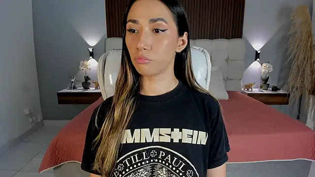Emma23__ live