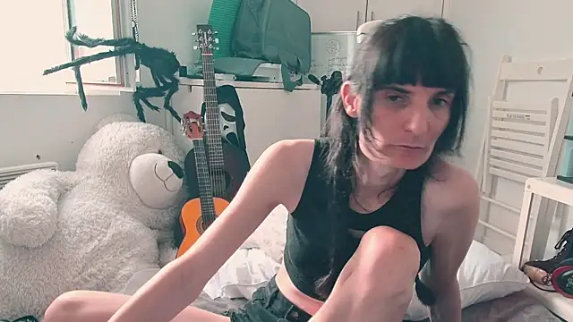 CeriseLapine live