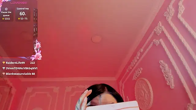 Kat_VonDe live