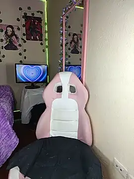 Kitty_Queen_12 live