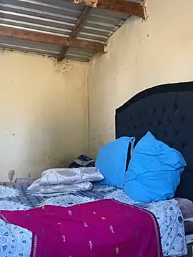 Curvycandy95 live