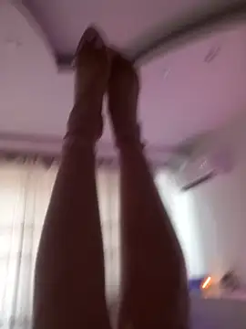 LauraDelightX live