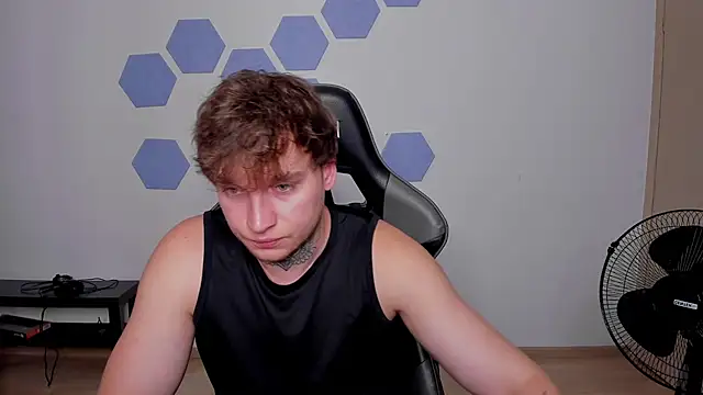 Chris_Tyson live