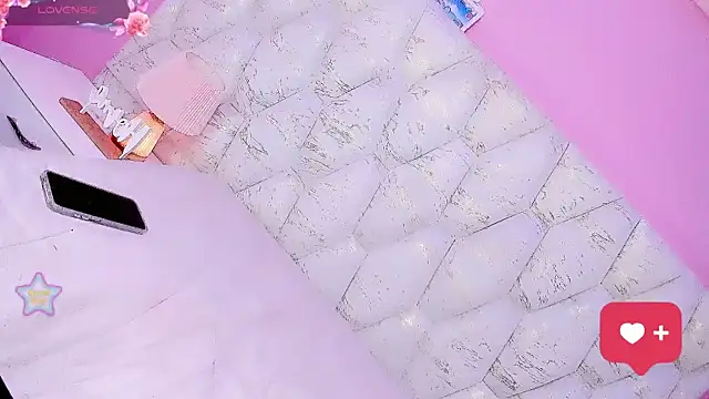 Lexxy_Mattell live
