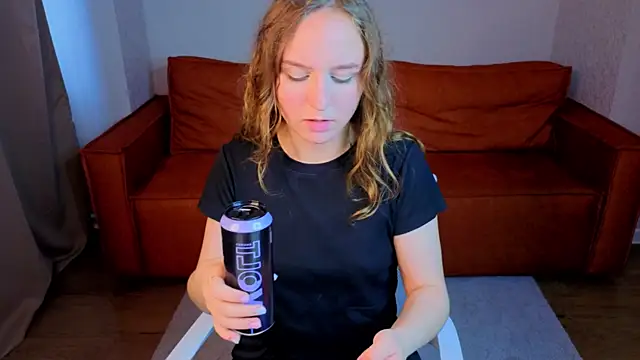 Vicki_Milles live