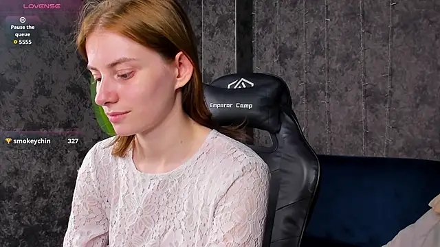 Lilli_Rivera live