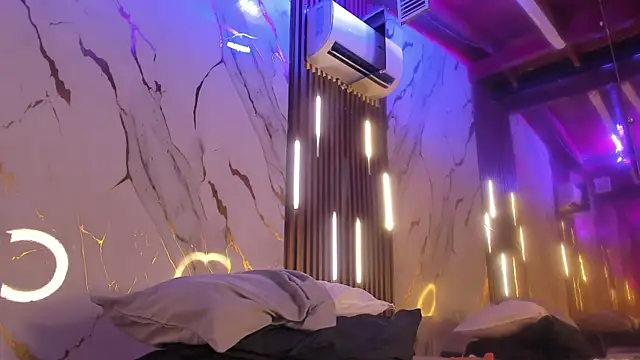 VictoriaDuart live