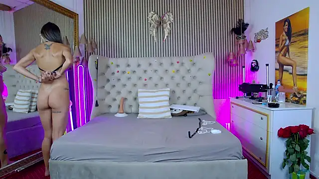 PlayfulShow live