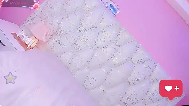Lexxy_Mattell live