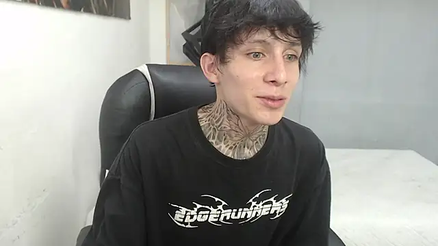 Cry_thereal live