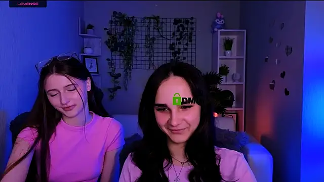 ariana_ross7 live