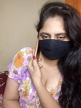 Sravvi499 live