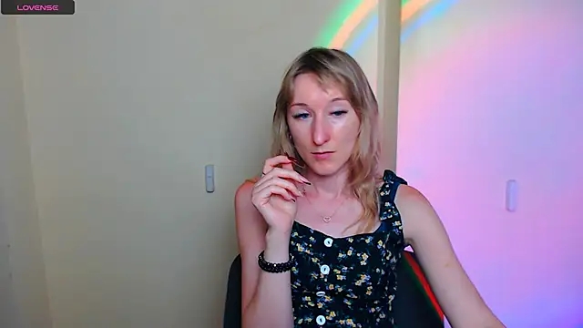 AmandaSell live