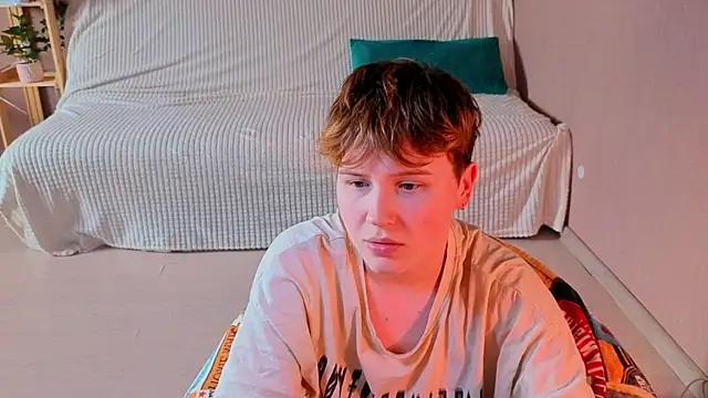 two_gerls_here live