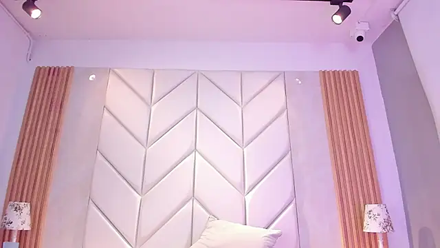 OrianaParra_ live