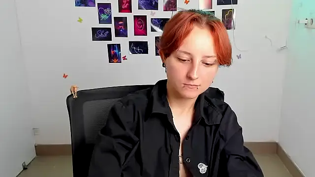 Dilara_Kiss_ live