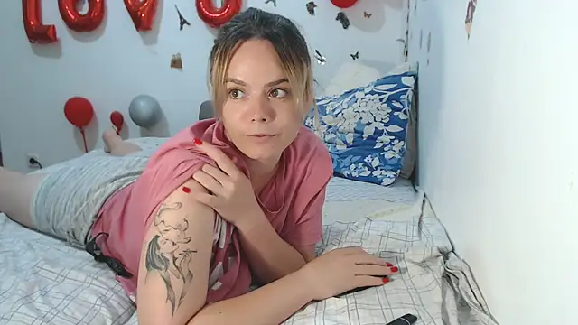hotmilf4uxxx live