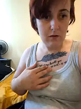Tiara_XOX live