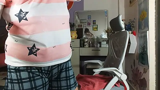 lyly_asian live