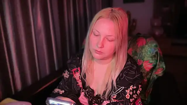 BikiHellena profile