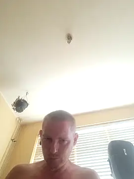 piercingpik live