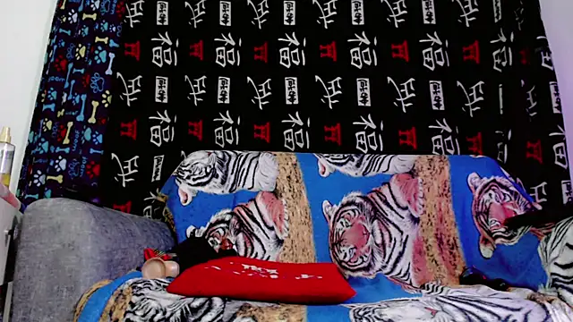 samanthaa_hot_ live