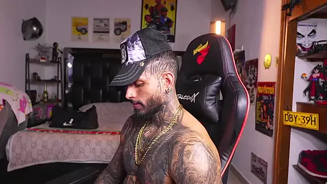 logan_hugh8 live