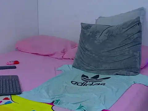 skoook_gray_ live