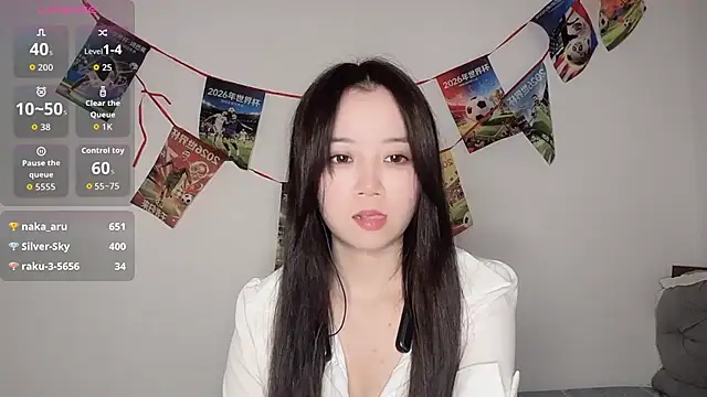 77-Vicky live