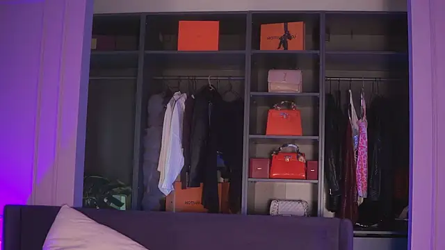 Monique_Celeste live