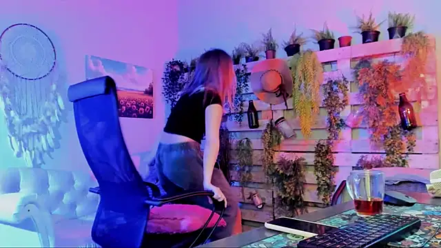 ErinWise live