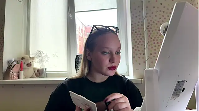 TashaDarm live