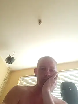 piercingpik live