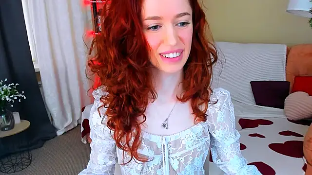 ChristinaConteeree live