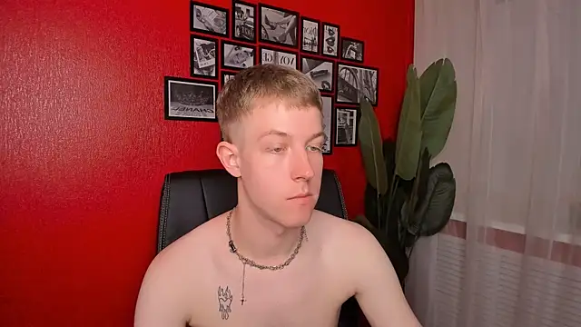 Dylan_Norton live