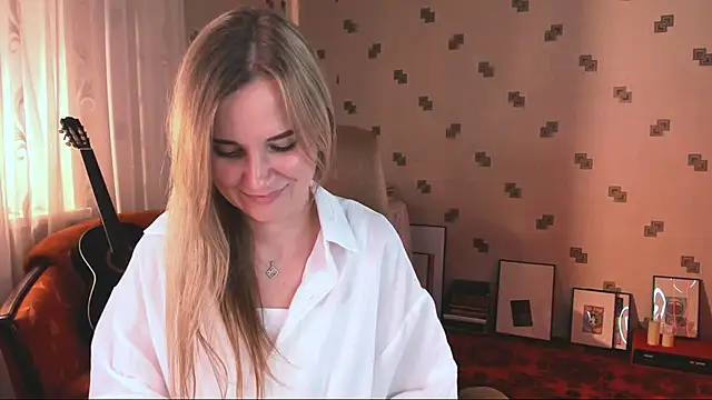 MiaSparkes live